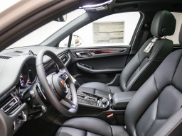 Porsche Macan T AWD 2026
