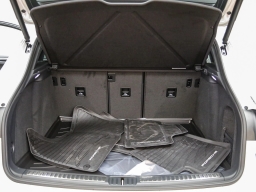 Porsche Macan T AWD 2026