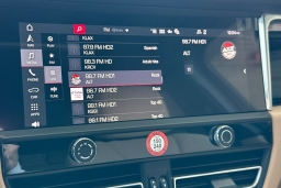Porsche Macan T AWD 2026