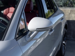 Porsche Macan T AWD 2026