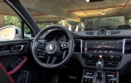Porsche Macan T AWD 2026