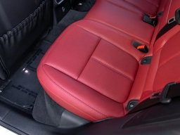 Porsche Macan T AWD 2026