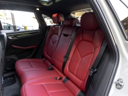 Porsche Macan T AWD 2026