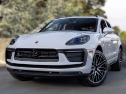 Porsche Macan T AWD 2026