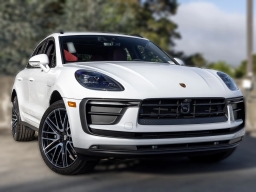 Porsche Macan T AWD 2026