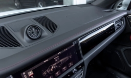 Porsche Macan T AWD 2026
