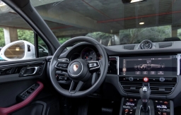 Porsche Macan T AWD 2026