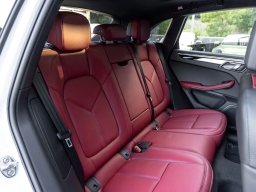 Porsche Macan T AWD 2026