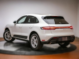 Porsche Macan T AWD 2026