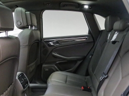 Porsche Macan T AWD 2026