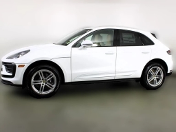 Porsche Macan Base AWD 2026