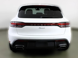 Porsche Macan Base AWD 2026