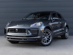 Porsche Macan Base AWD 2026