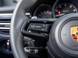 Porsche Macan T AWD 2026