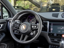Porsche Macan T AWD 2026