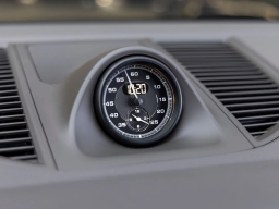 Porsche Macan T AWD 2026