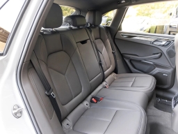 Porsche Macan T AWD 2026