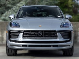 Porsche Macan T AWD 2026