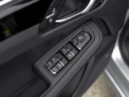 Porsche Macan T AWD 2026