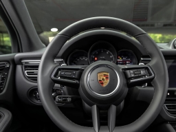 Porsche Macan T AWD 2026
