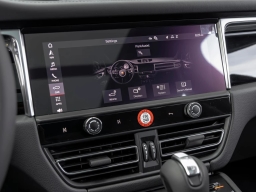 Porsche Macan T AWD 2026