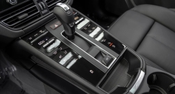 Porsche Macan T AWD 2026