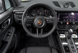 Porsche Macan T AWD 2026