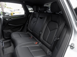 Porsche Macan T AWD 2026