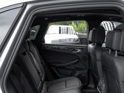 Porsche Macan T AWD 2026