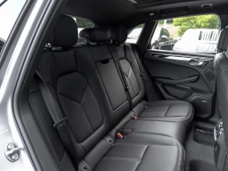 Porsche Macan T AWD 2026