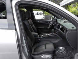 Porsche Macan T AWD 2026