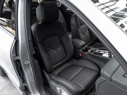 Porsche Macan T AWD 2026