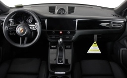 Porsche Macan T AWD 2026