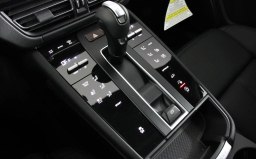 Porsche Macan T AWD 2026