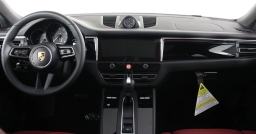 Porsche Macan T AWD 2026
