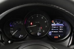 Porsche Macan T AWD 2026