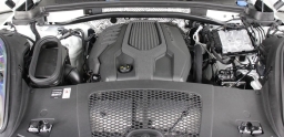 Porsche Macan T AWD 2026