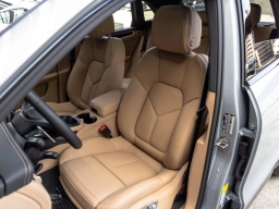 Porsche Macan T AWD 2026