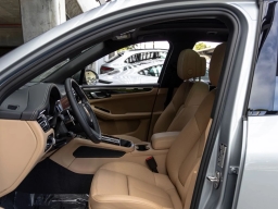 Porsche Macan T AWD 2026