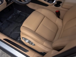 Porsche Macan T AWD 2026