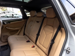 Porsche Macan T AWD 2026