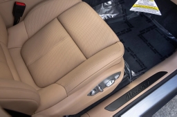 Porsche Macan T AWD 2026