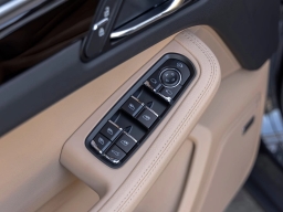 Porsche Macan T AWD 2026