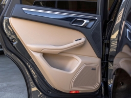 Porsche Macan T AWD 2026