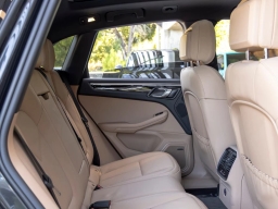 Porsche Macan T AWD 2026