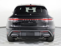 Porsche Macan T AWD 2026