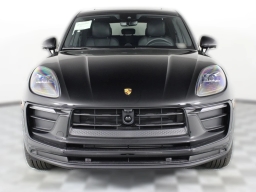 Porsche Macan T AWD 2026
