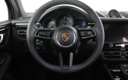 Porsche Macan T AWD 2026