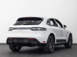 Porsche Macan Base AWD 2026
