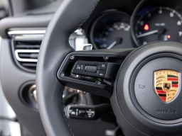 Porsche Macan T AWD 2026